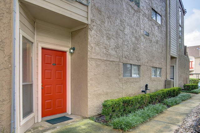 10855 Meadowglen Ln Unit 1112, Houston, TX 77042 - entrance to property featuring stucco siding
