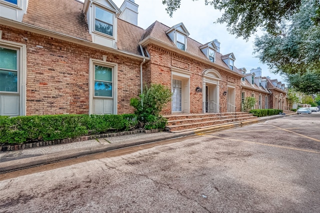 view of front of house