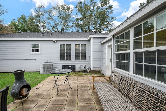 view of patio featuring cooling unit