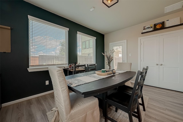 7659 Green Bulrush Way, Katy, TX 77493 - dining room featuring light wood finished floors and baseboards