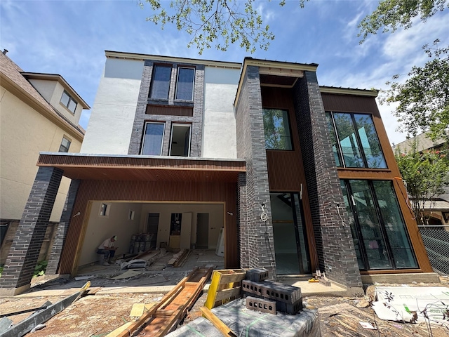 1606 Hazard St, Houston, TX 77019 - rear view of house with a patio area