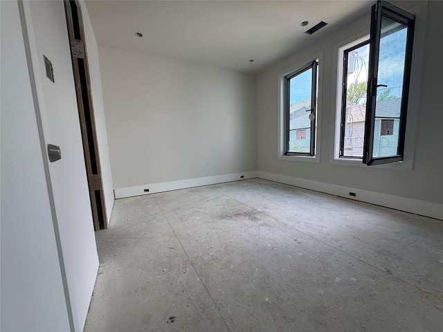 1606 Hazard St, Houston, TX 77019 - unfurnished room featuring baseboards