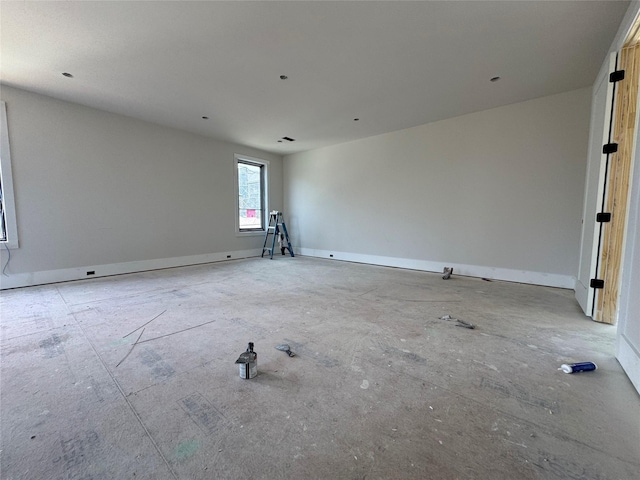 1606 Hazard St, Houston, TX 77019 - unfurnished room featuring baseboards
