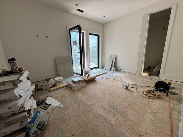 1606 Hazard St, Houston, TX 77019 - view of unfurnished living room