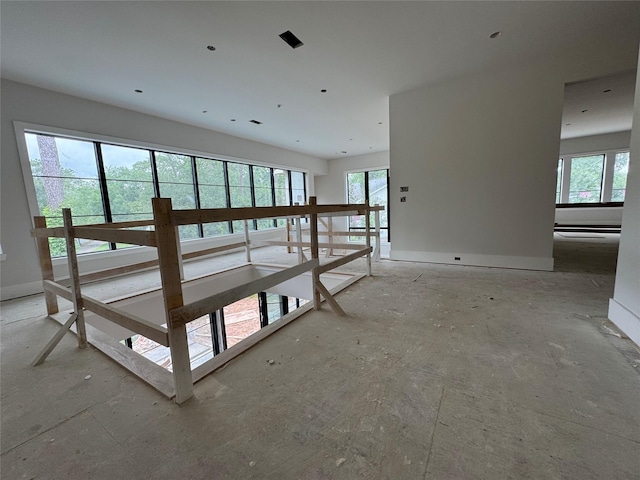 710 Glen Echo Ln, Hedwig Village, TX 77024 - hall featuring baseboards