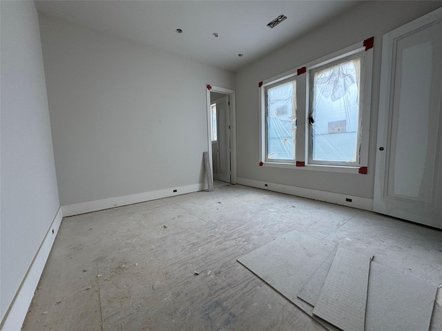 710 Glen Echo Ln, Hedwig Village, TX 77024 - spare room featuring baseboards