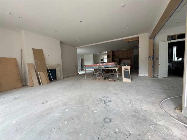710 Glen Echo Ln, Hedwig Village, TX 77024 - living area featuring a fireplace