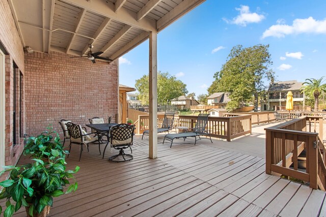 deck featuring ceiling fan