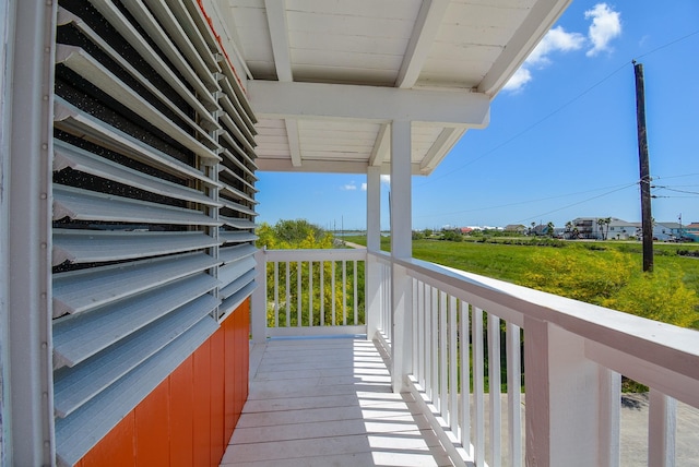 7120 E Hunter Dr, Hitchcock, TX 77563 - view of balcony