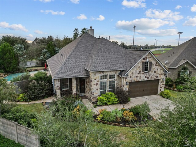 view of front facade with a garage