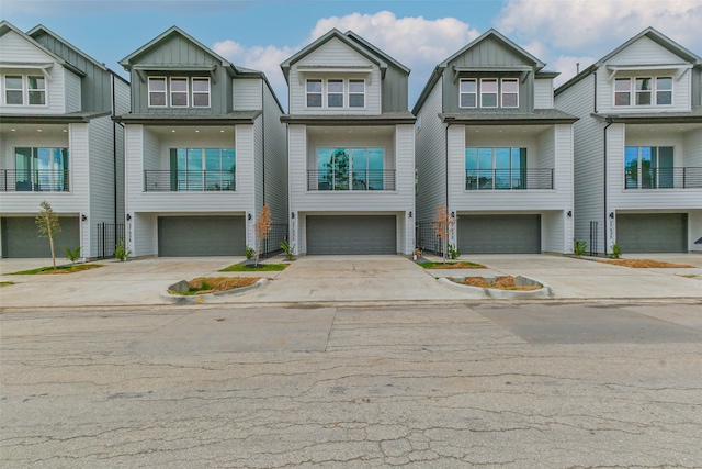 view of townhome / multi-family property