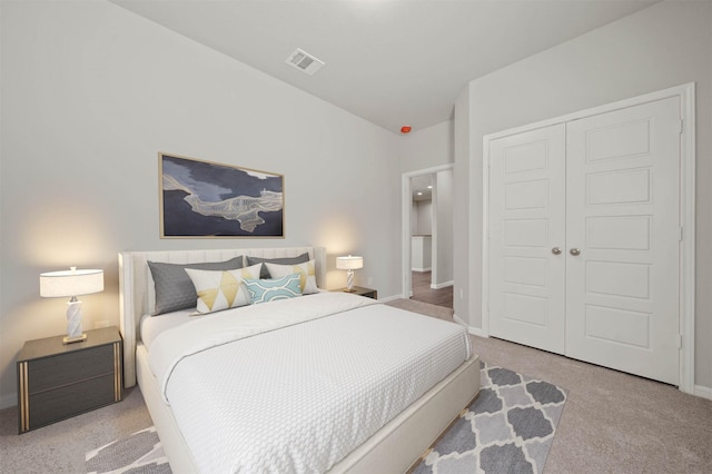 511 Emerald Thicket Ln, Huffman, TX 77336 - carpeted bedroom featuring a closet and baseboards