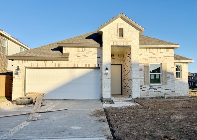 view of front of house featuring a garage