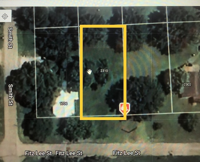 2310 Fitz Lee St, Waller, TX 77484
