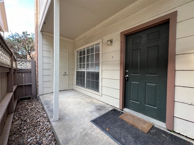 view of property entrance