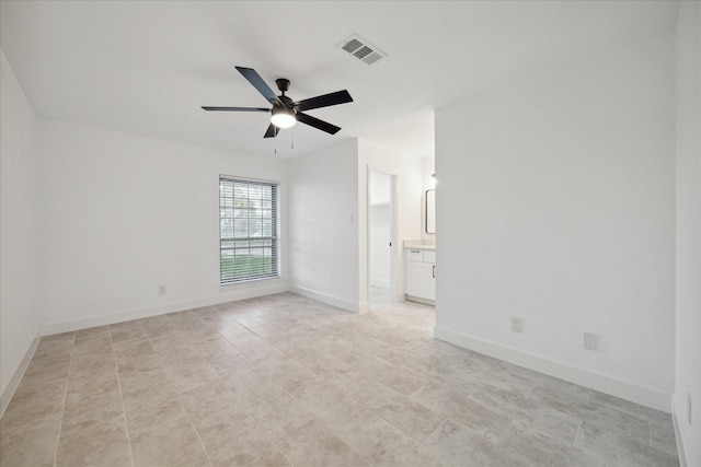 unfurnished room featuring ceiling fan