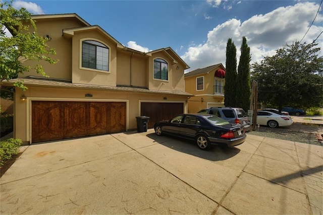 view of front facade with a garage