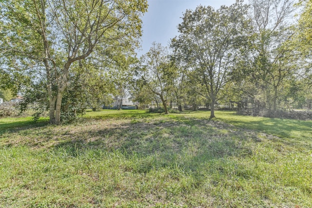 Listing photo 2 for 0 Chase St, Navasota TX 77868