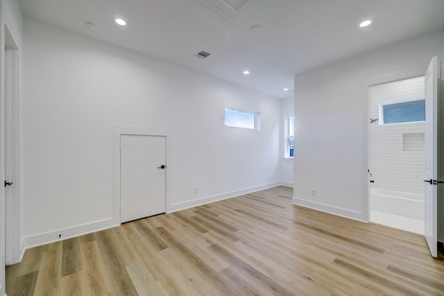 empty room featuring light hardwood / wood-style floors