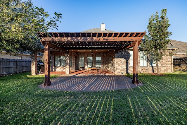 view of yard featuring a patio and a pergola