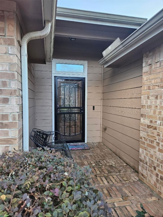 10438 Lauren Creek Dr, Baytown, TX 77523 - view of property entrance