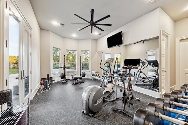 gym featuring ceiling fan