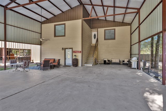 garage with ceiling fan