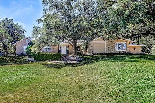 view of yard featuring a garage