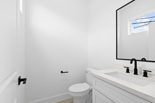 4124 Bucks St, Houston, TX 77020 - bathroom featuring vanity and toilet
