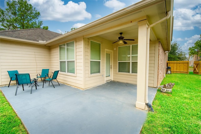 view of patio with ceiling fan