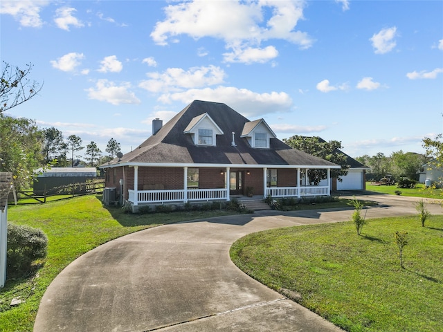 view of front of home featuring central air condition unit and a front lawn