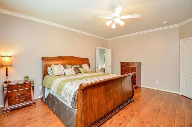 bedroom featuring light hardwood / wood-style floors, ceiling fan, and ornamental molding