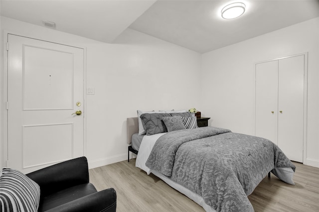 bedroom featuring light hardwood / wood-style flooring