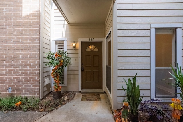 view of property entrance