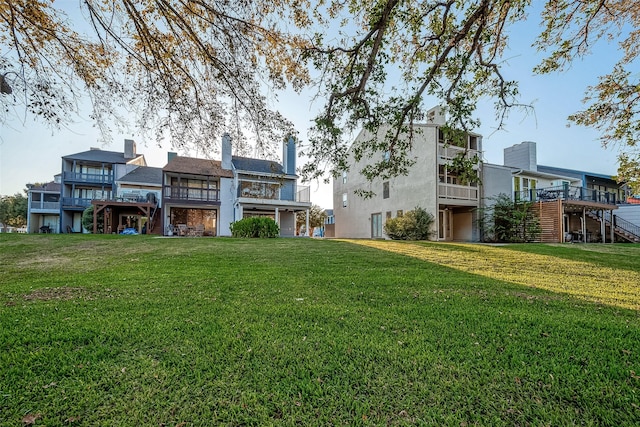 exterior space featuring a yard