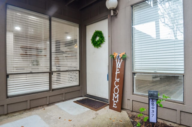 18037 Bal Harbour Dr, Nassau Bay, TX 77058 - view of entrance to property