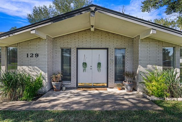 view of entrance to property