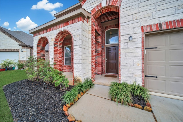 property entrance featuring a garage