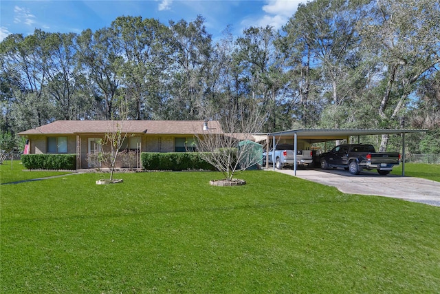 view of front of house with a front lawn