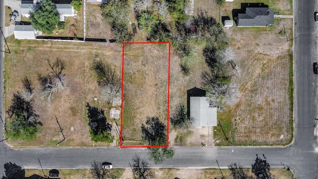311 E Grange St, Weimar, TX 78962