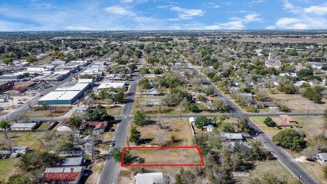 311 E Grange St, Weimar, TX 78962