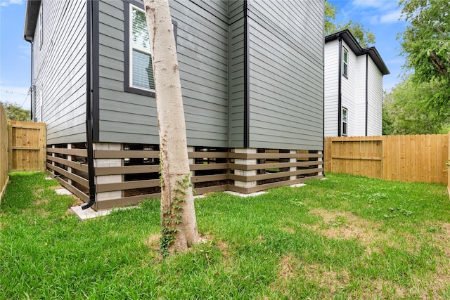 1321 E 35th St, Houston, TX 77022 - view of home's exterior