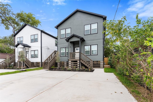 1321 E 35th St, Houston, TX 77022 - view of front of property