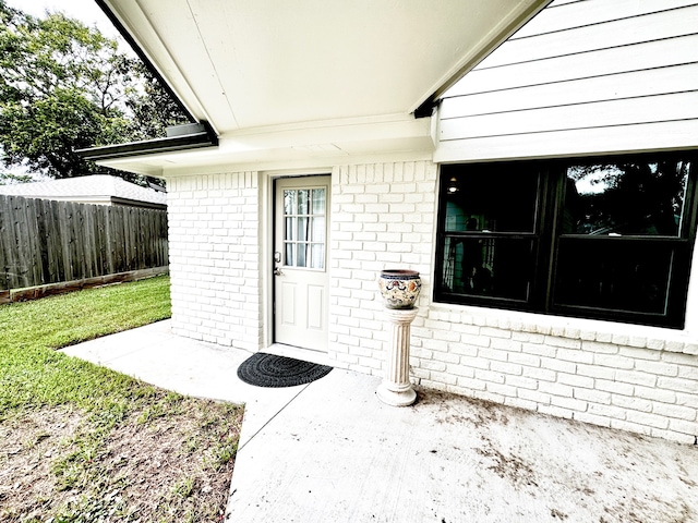 view of property entrance