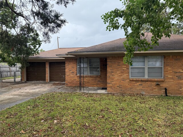 216 Schilling St, Baytown TX, 77520, 2 bedrooms, 1 bath house for sale