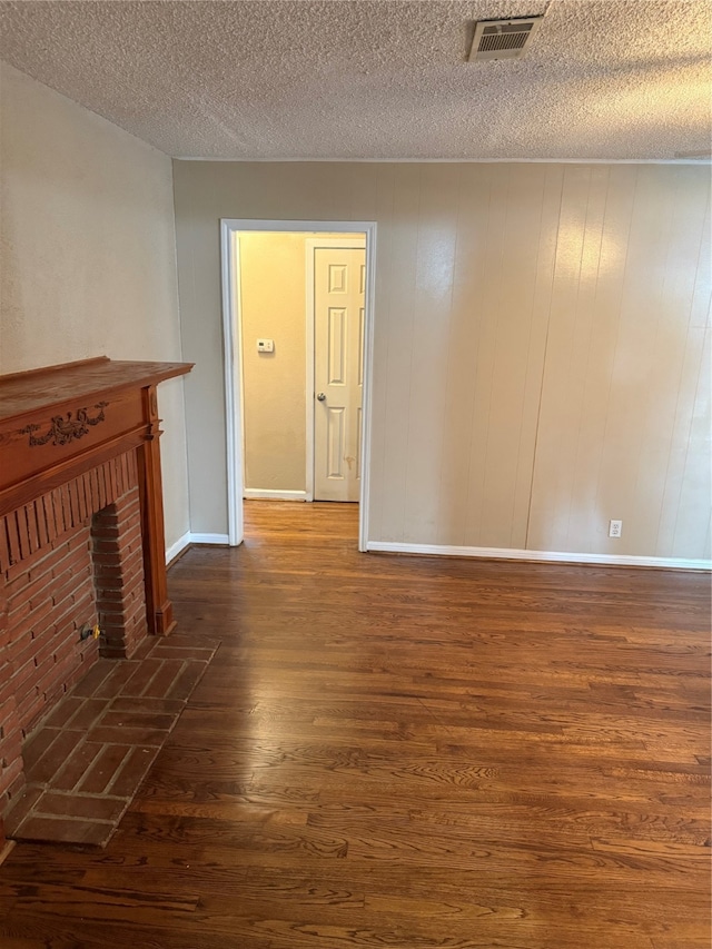 216 Schilling St, Baytown, TX 77520