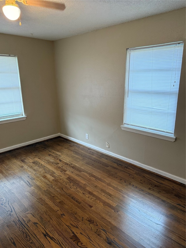 216 Schilling St, Baytown, TX 77520
