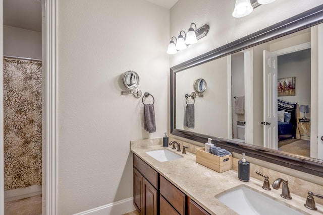 bathroom with vanity