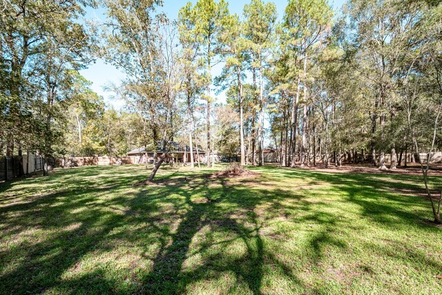 206 Private Road 635, Dayton, TX 77535 - view of yard