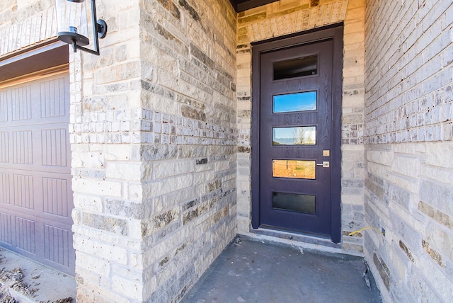 209 Silverleaf Rd, Sweeny, TX 77480 - view of exterior entry with stone siding